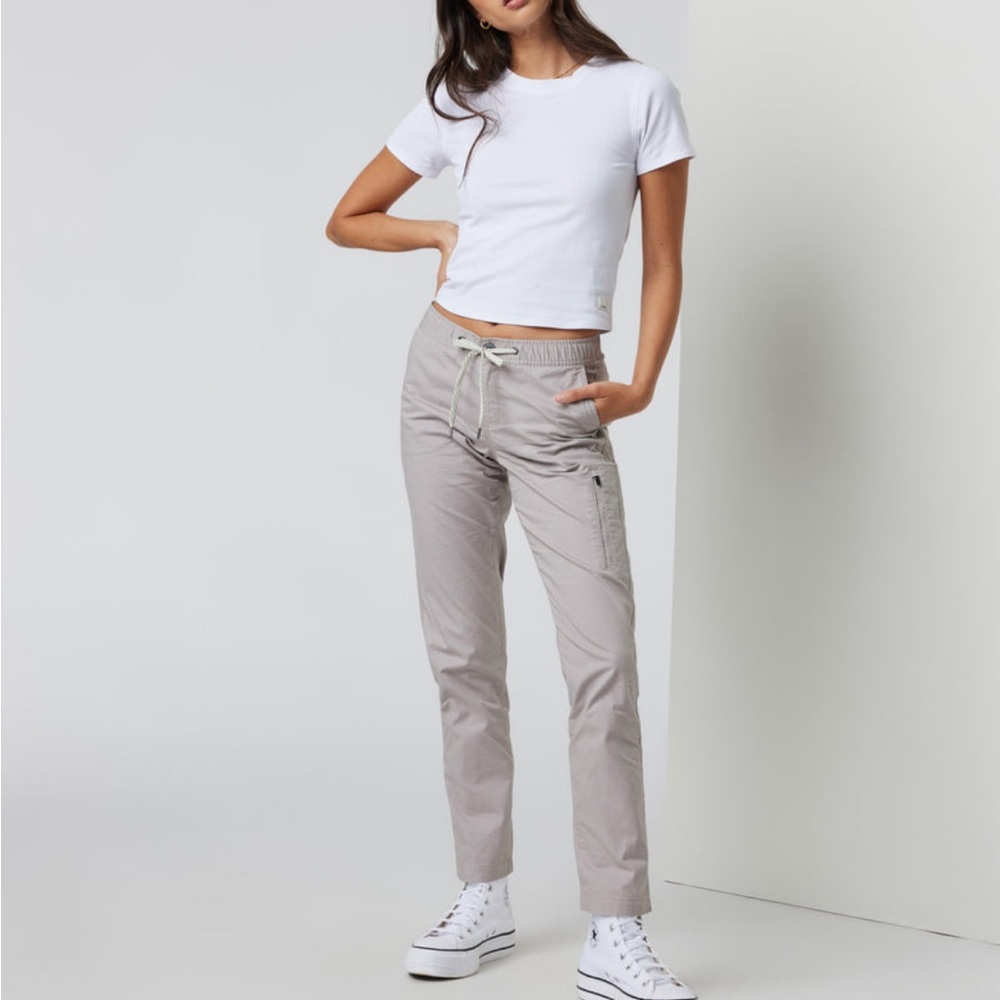 Vuori Women's Tan Pants